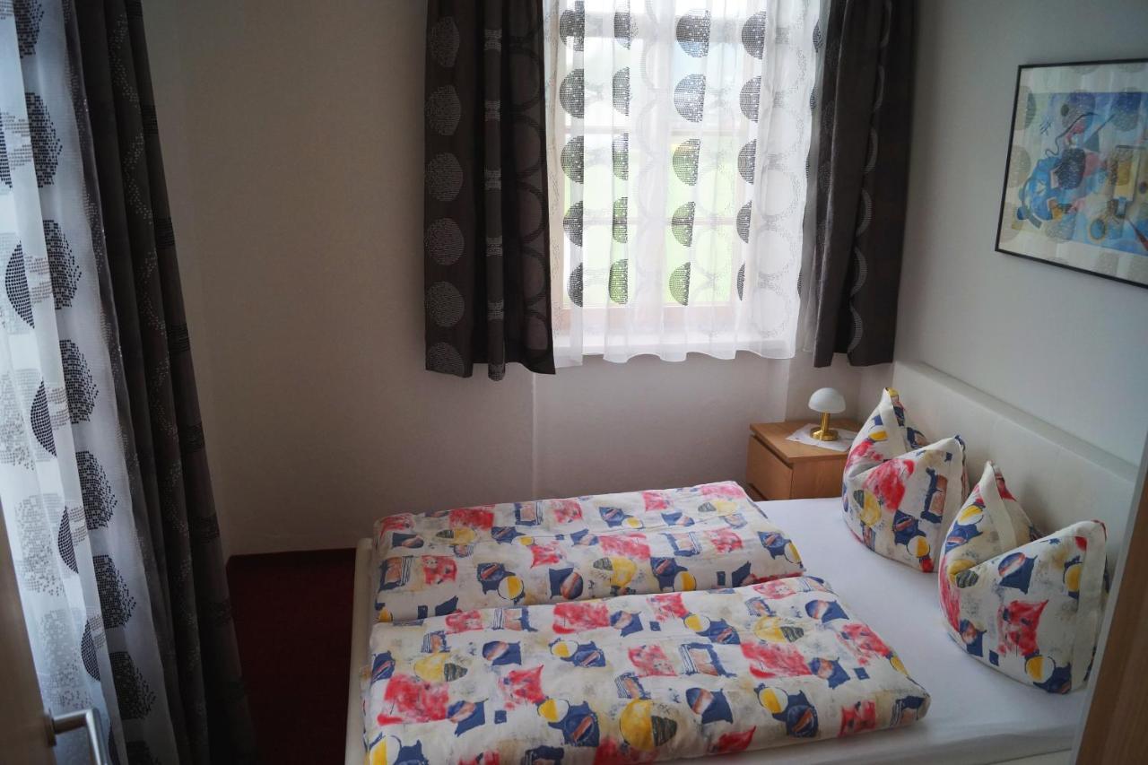 Ferienwohnung Sonnwendhof "Kellerjochblick" Швац Екстер'єр фото